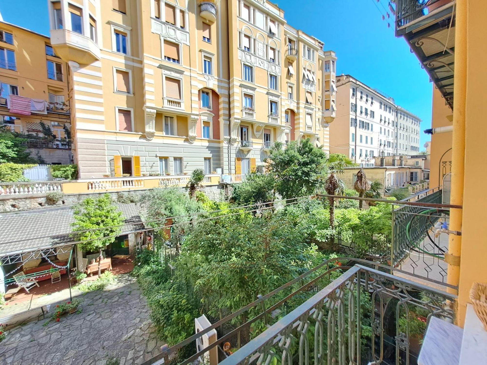 L'Alcova B&B, A Due Passi Dal Centro Janov Exteriér fotografie